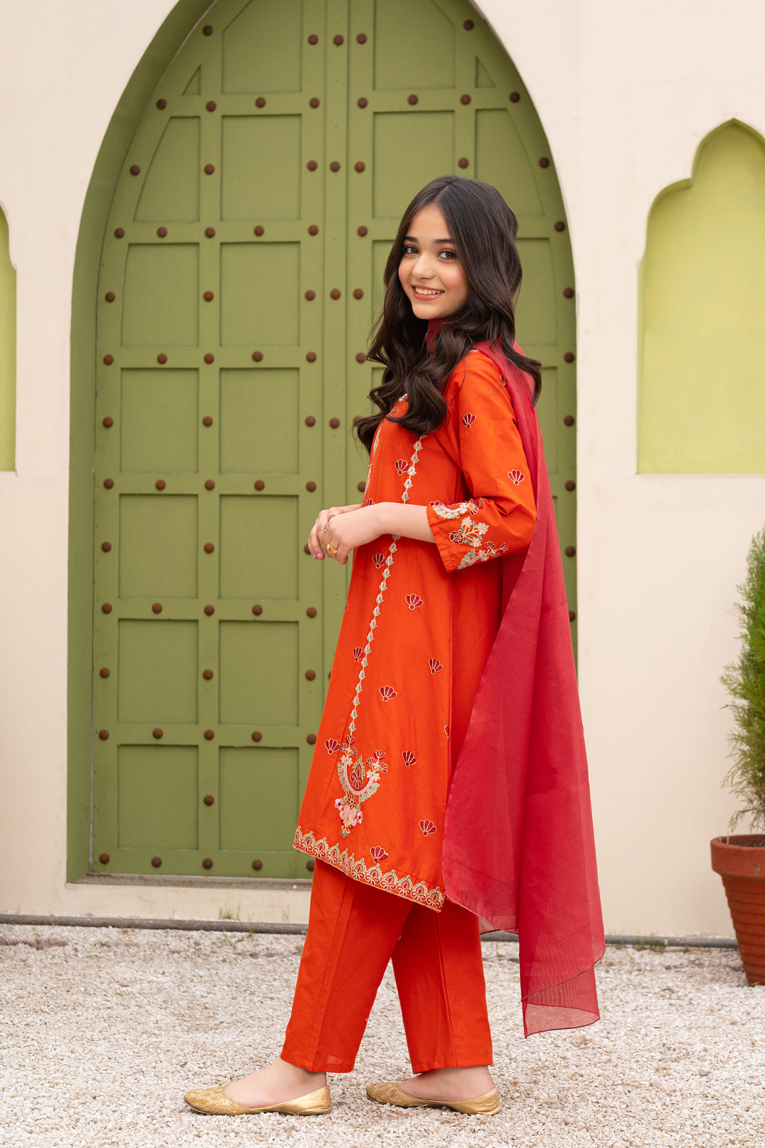 YAQOOT STITCHED 3-PIECE